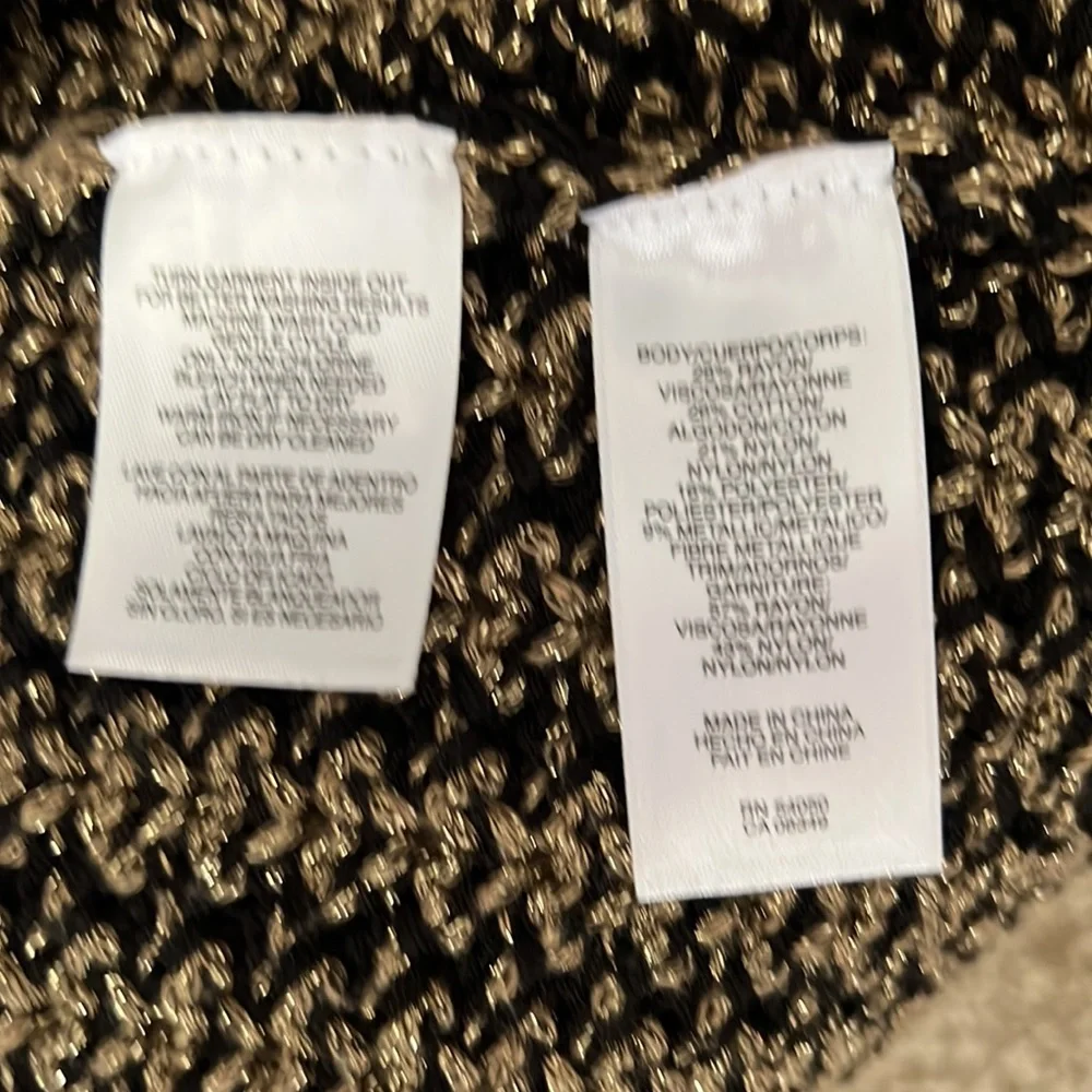 Jones New York Women’s Gold and Black Cardigan.  2X